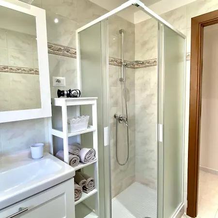 Апартаменты Elenae Domus