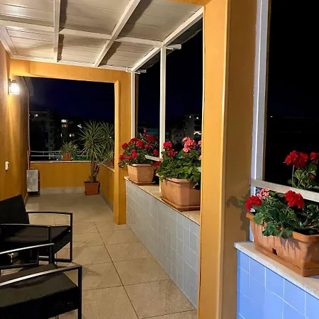 Апартаменты Elenae Domus